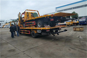 通山同城汽车补胎